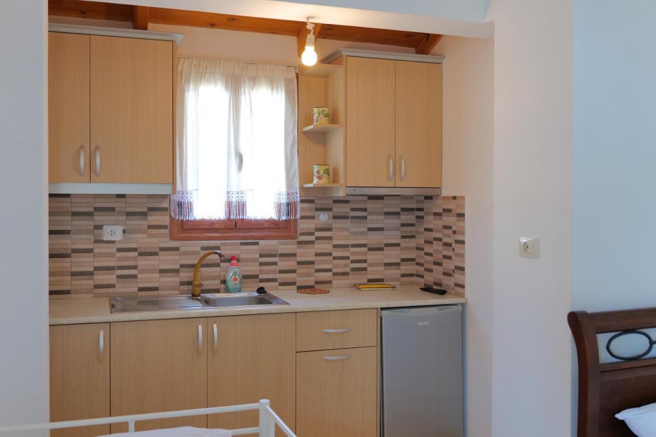 Pellumb Apartments Ksamil Eksteriør billede